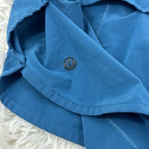 Lululemon Speed Short (4-way Stretch 2 1/2") Illuminight - Picture 5 of 6